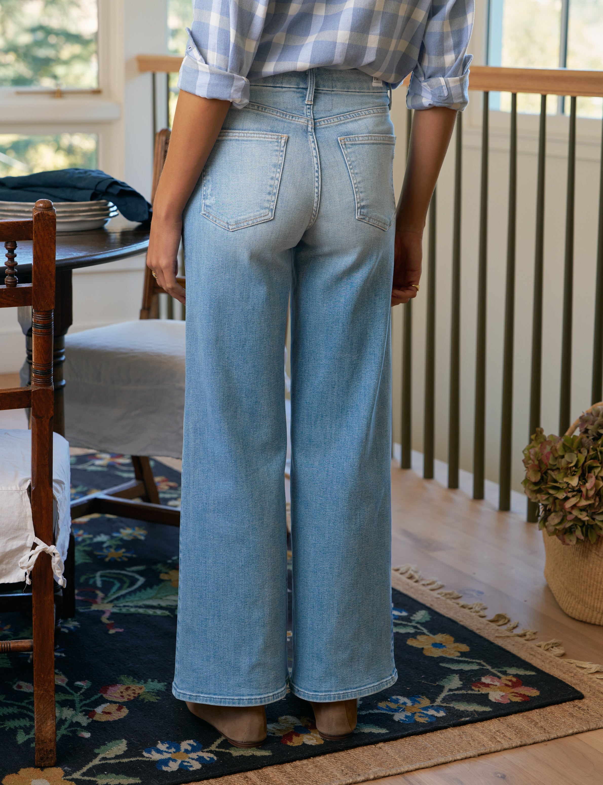GALWAY 32" 1972 Wash (Finished Hem), Italian Dreamâ„?Denim