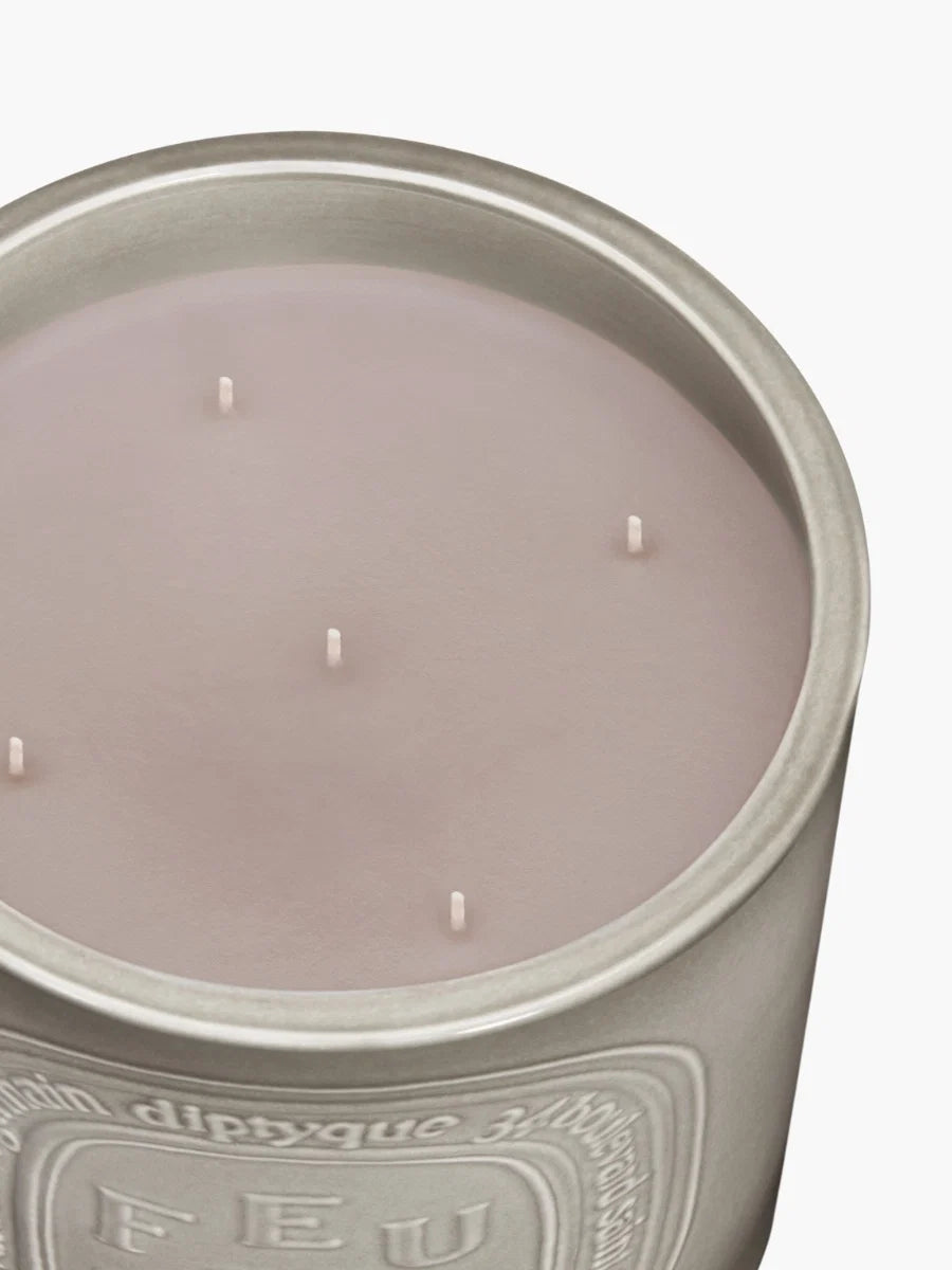 FEU DE BOIS (WOOD FIRE) VERY LARGE CANDLE - 51.3 OZ