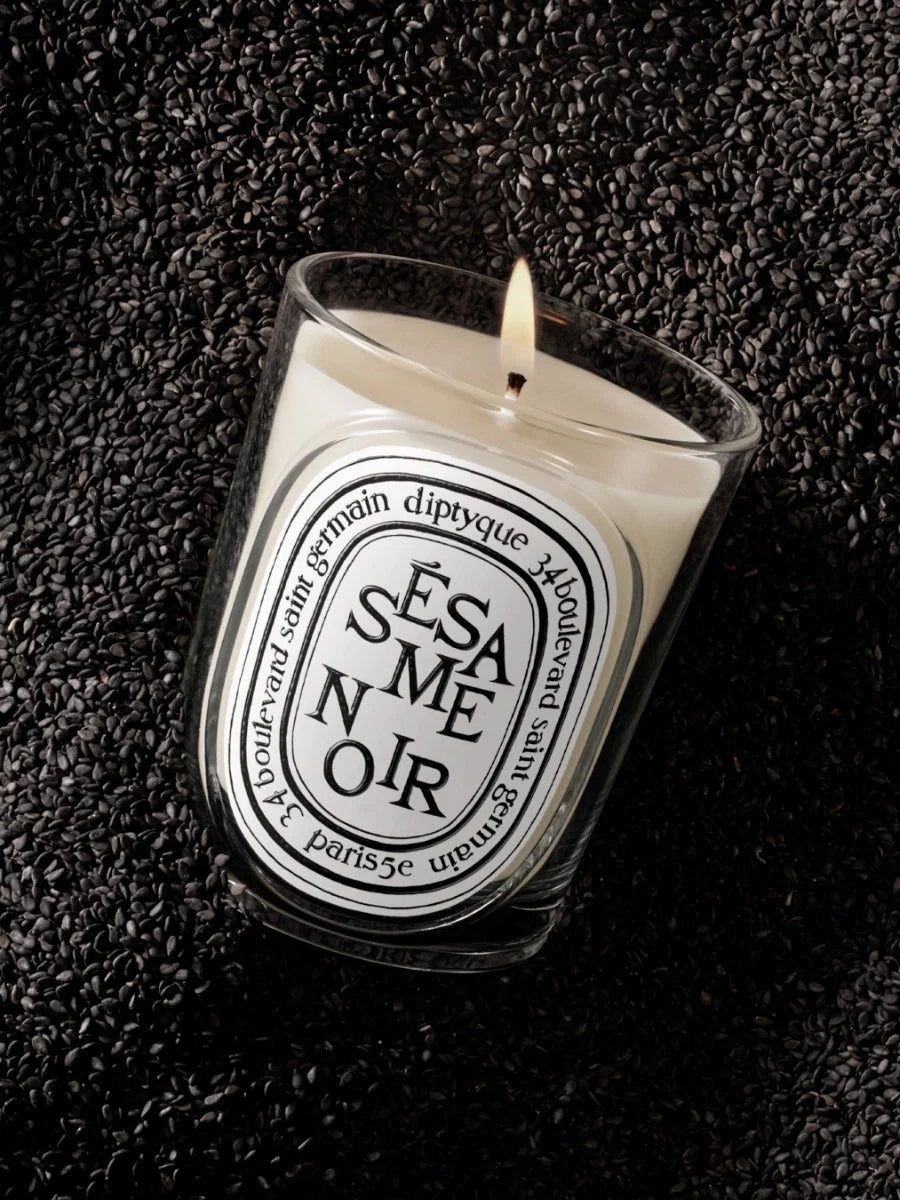 SÉSAME NOIR (BLACK SESAME) CLASSIC CANDLE CLASSIC - 6.7 OZ