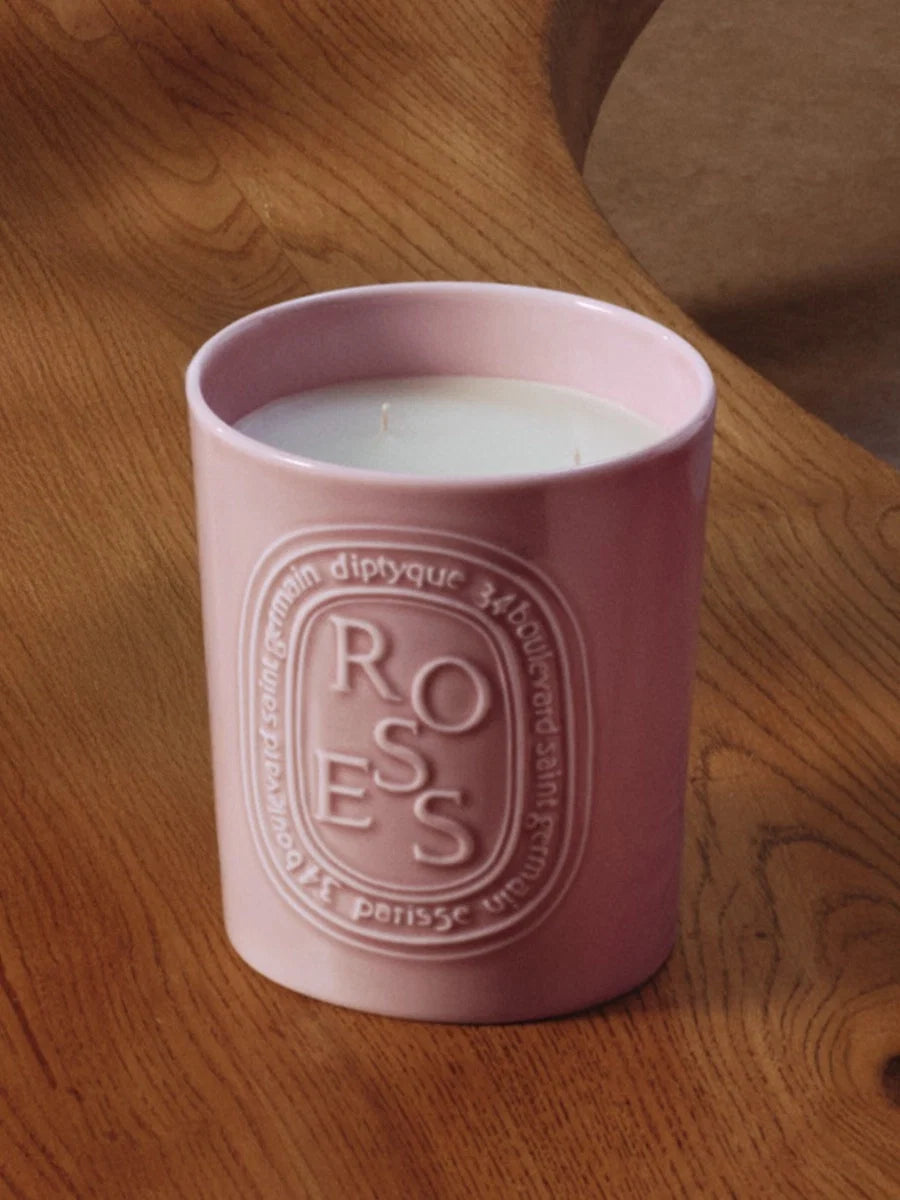 ROSES LARGE CANDLE - 21.2 OZ